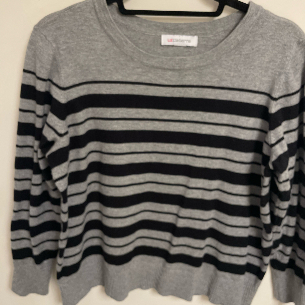 Women’s Liz Claiborne Sweater Size PXXL